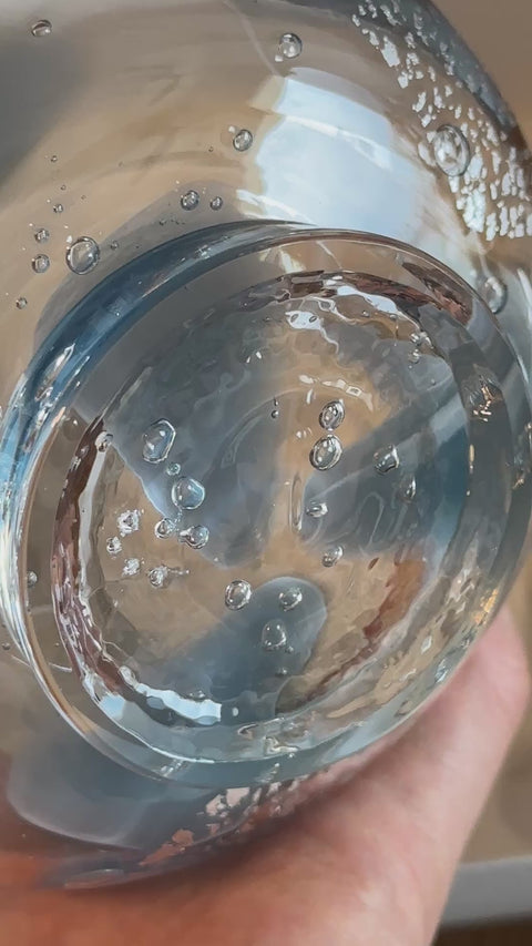 翠華園 SUIKAEN - Katakuchi Glass Chawan Umi  in Blue